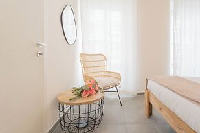 Enchanted Como Lake - City Apartment by Rent all Como