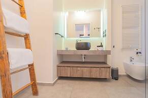 Enchanted Como Lake - City Apartment by Rent all Como