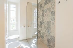 Enchanted Como Lake - City Apartment by Rent all Como