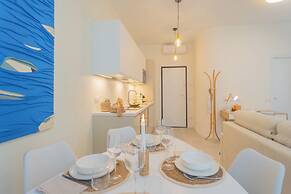Enchanted Como Lake - City Apartment 2 by Rent all Como