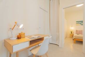 Enchanted Como Lake - City Apartment 2 by Rent all Como