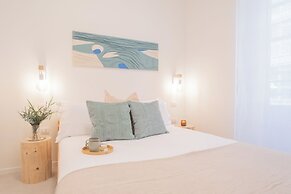 Enchanted Como Lake - City Apartment 2 by Rent all Como
