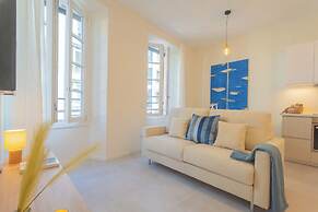 Enchanted Como Lake - City Apartment 2 by Rent all Como
