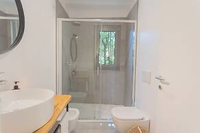 Salvia & Ginepro Apartments by Rent all Como