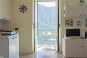 Il Timone by Rent all Como