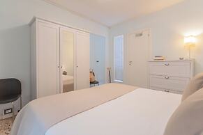 Il Timone by Rent all Como