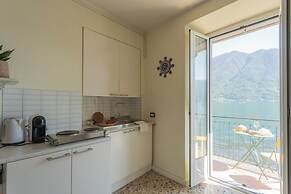 Il Timone by Rent all Como