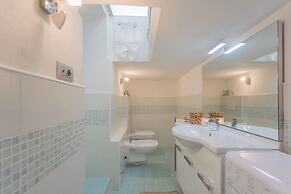 Il Timone by Rent all Como