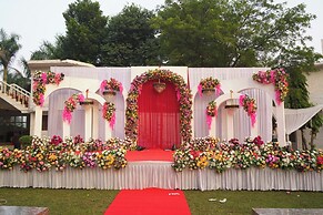 Hotel Shree Krishna Jungle Resort