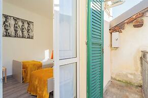 La Casa di Nino by Rent all Como