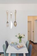 Lake Holiday Como by Rent all Como