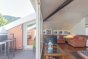 La Mansarda by Rent all Como