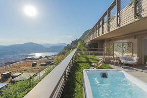 La Vista Bonita by Rent all Como