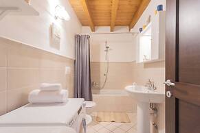 Luini 7 by Rentallcomo by Rent all Como
