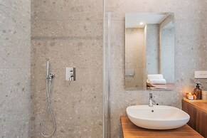 Muralto's Nest by Rent all Como
