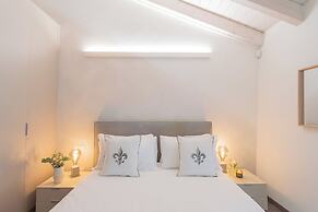 Muralto's Nest by Rent all Como