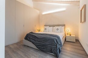 Muralto's Nest by Rent all Como