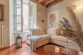 Pantero Apartment by Rent all Como