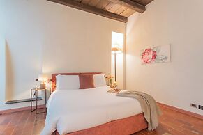Pantero Apartment by Rent all Como