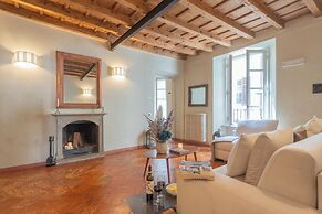 Pantero Apartment by Rent all Como