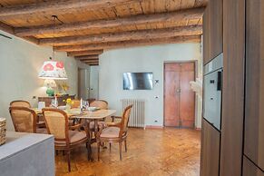 Pantero Apartment by Rent all Como