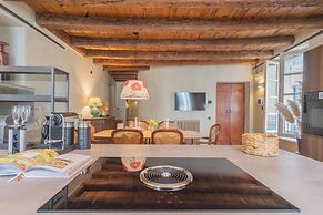 Pantero Apartment by Rent all Como