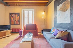 Night at the Museum Apartment by Rent all Como