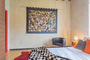 Night at the Museum Apartment by Rent all Como