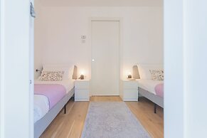 Palazzo Tatti by Rent all Como