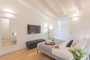Palazzo Tatti by Rent all Como