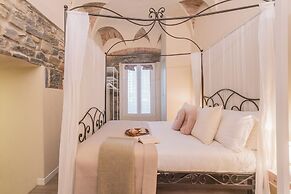 Romantic Escape City Centre With Jacuzzi & Parking by Rent all Como