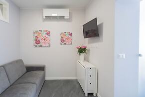 Sant'Agostino Apartments by Rent all Como