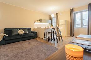 V. Suite on Lake Como by Rent all Como