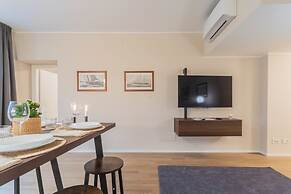 V. Suite on Lake Como by Rent all Como
