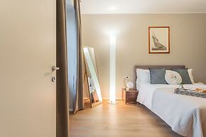 V. Suite on Lake Como by Rent all Como