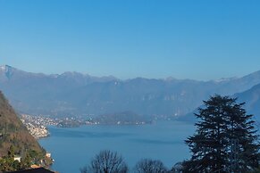 We Lake Como by Rent all Como
