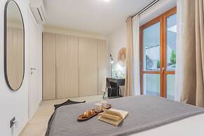 We Lake Como by Rent all Como