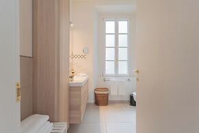 Wine Not Apartment in Como City Centre by Rent all Como