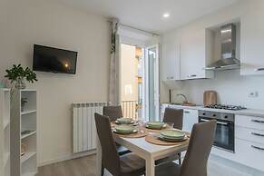 Zezio 44 by Rent all Como