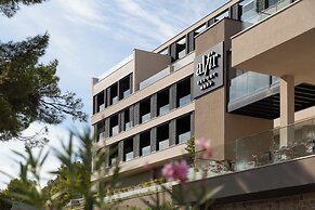 Aminess Alfir Hotel