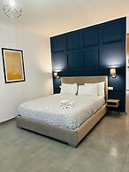 Ermou Downtown Suites by Athens Urban Retreat