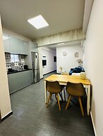 Ermou Downtown Suites by Athens Urban Retreat