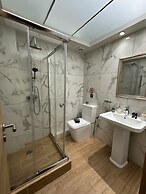 Ermou Downtown Suites by Athens Urban Retreat