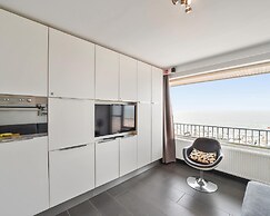 Spacious Studio With sea View