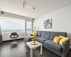 Spacious Studio With sea View
