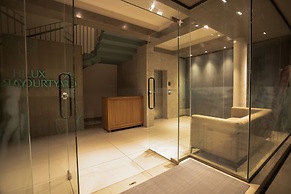 Hilux Courtyard