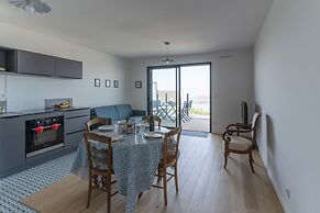 Apartment in Porspoder Near Plage du Bourg