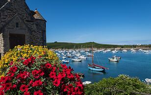Apartment in Porspoder Near Plage du Bourg