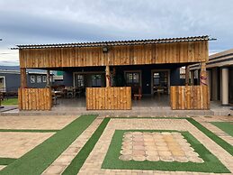 Dingwako Lodge