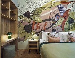 The Botanist by Adrez